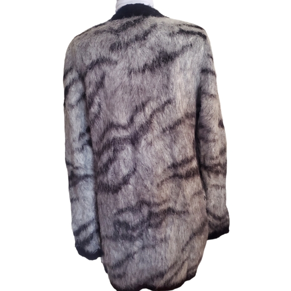 NWOT WHBM Cardigan - Picture 4 of 5